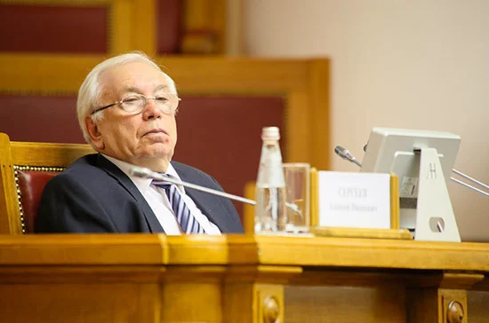 Лукин рассказал о женском тренде в дипломатии