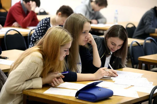 В России студентов хотят учитывать при расчете среднедушевого расчета семьи