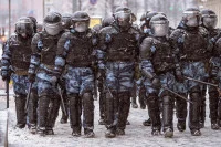 В России вырастут штрафы за неподчинение полиции на митингах