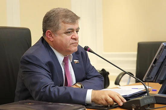 Джабаров привёл примеры нарушения прав соотечественников за рубежом