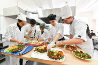 В Крыму снова можно проводить банкеты, корпоративы и свадебные торжества