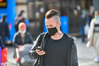 ВОЗ: заболеваемость COVID-19 в мире снова растёт