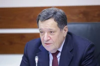 Макаров: новый уровень взаимоотношений Госдумы и кабмина поможет точнее сформировать трехлетний бюджет