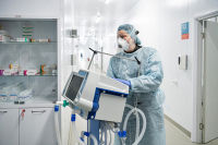 В Италии на 100 тысяч жителей в среднем приходится 264 заболевших COVID-19