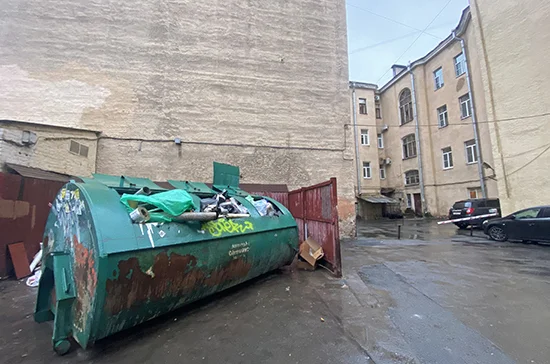 Вывоз строительного мусора предлагают переложить на региональных операторов