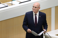 Сенатор Круглый предлагает провести в РФ масштабную пропаганду прививок от COVID-19