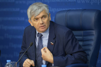 Петров: эффективны все российские вакцины от коронавируса, прививаться можно любой