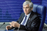 Петров: побочные эффекты от отечественных вакцин от коронавируса незначительны и не опасны для жизни