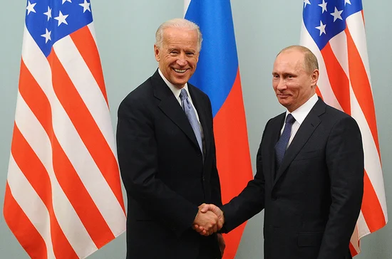 Байден предложил Путину встретиться