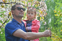 Мужчинам предложили давать оплачиваемый отпуск после рождения ребёнка