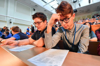 Абитуриентам из многодетных семей хотят дать право преимущественного зачисления в вузы