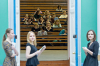 На IT-специальности в вузах планируют выделить 100 тысяч бюджетных мест в 2022 году 