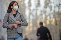 Инфекционист критикует решение об ослаблении в Италии антиковидных мер