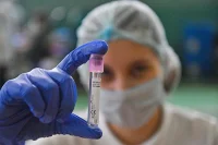 Иммунолог оценил возможность повторного заражения коронавирусом