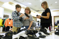 Маркировку остатков обуви продлили до 1 июня