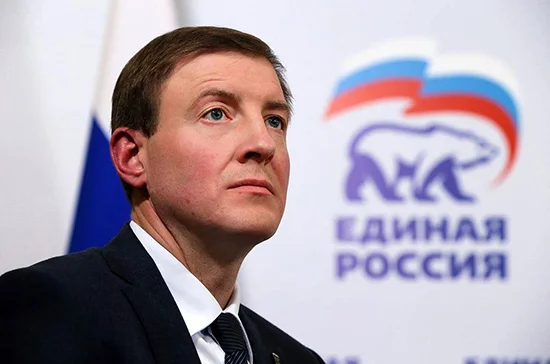 Турчак: проект о 100-процентной оплате больничных по уходу за детьми внесут в Госдуму в ближайшее время