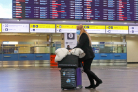 Приложение «Путешествую без COVID-19»  хотят сделать обязательным при въезде в Россию