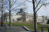 В библиотеке конгресса США хранится 120 миллионов книг