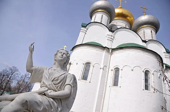 В РПЦ рассчитывают, что пасхальные службы пройдут без ограничений