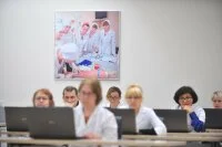 Медикам разрешили не проходить сертификацию и аккредитацию до конца года