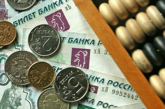 Минтруд разъяснил, как будут оплачиваться дни с 4 по 7 мая