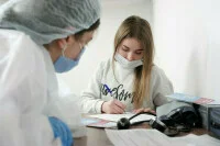 В России за сутки выявили 9270 случаев COVID-19