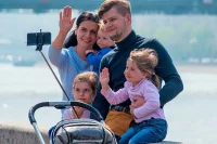 Кабмину и Госдуме поручено отчитаться о допподдержке семей до 15 сентября