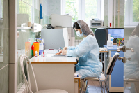 С июня финансирование клиник в рамках ОМС будет распределяться по-новому