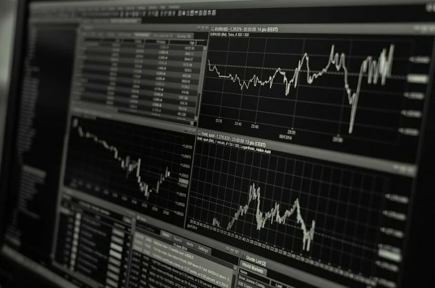 Россияне смогут зарабатывать на фондовых рынках без риска для кошелька 