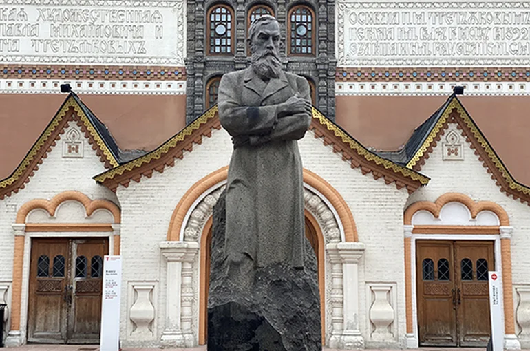 Сколько картин в Третьяковской галерее