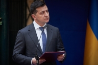 Украина бессрочно продлила санкции против лидеров Донбасса и Крыма