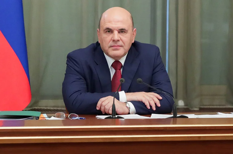 Участие чиновников в оказании госуслуг хотят сократить до минимума 