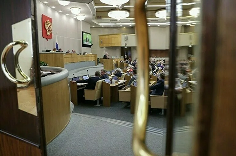Сравнения СССР с фашисткой Германией хотят исключить