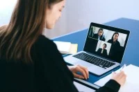 Дистанционные собрания могут приравнять к обычным