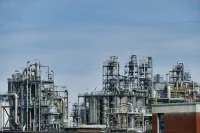 Иран впервые с 1991 года экспортировал нефть в США