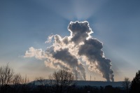 Госдума приняла закон об ограничении выбросов парниковых газов