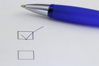 Банкам хотят запретить ставить галочки в договорах потребительского займа