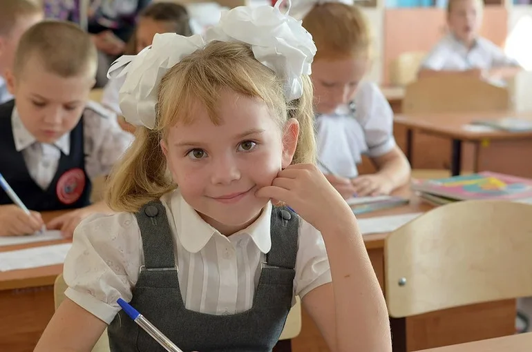 Братьев и сестёр предлагают зачислять в одну школу независимо от прописки