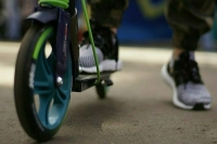 В Сочи решили ограничить скорость движения электросамокатов 