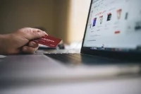 МИД: в России идёт серьёзная работа на случай отключения от платёжных систем