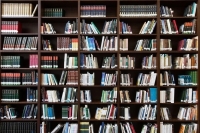 Небольшие книжные магазины могут получить дополнительные льготы