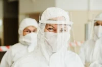 Учёный назвал неопределённой ситуацию с коронавирусом в России