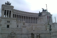 Опрос: «Братья Италии» по уровню доверия избирателей приблизились к «Лиге»