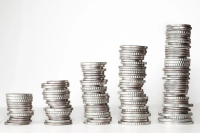 СМИ: к 2025 году финансовые активы россиян могут вырасти до 2,1 трлн долларов