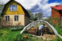 Жизнь на селе должна быть не хуже жизни городах, заявил Медведев