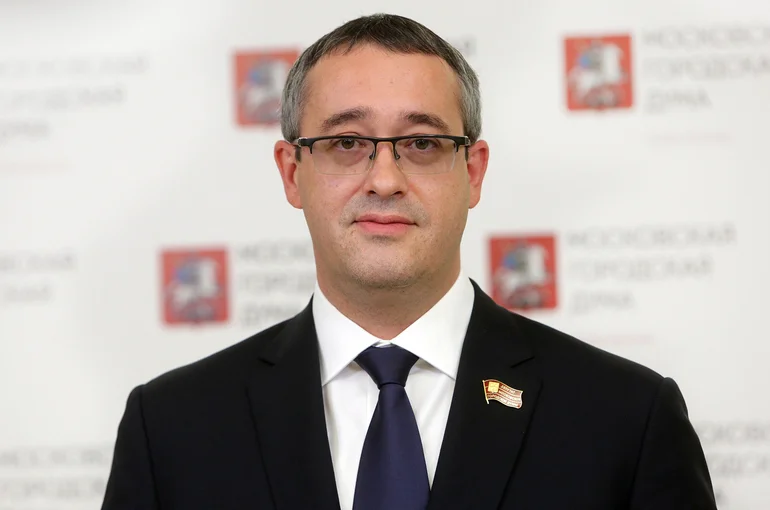 Шапошников назвал ключевую новеллу законопроекта о штрафах за выброшенный из машины мусор