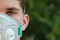 В Италии за сутки выявили 838 случаев COVID-19