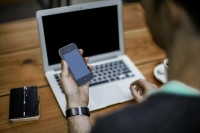 Приём документов на госуслугах хотят ускорить