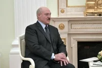 Лукашенко поручил полностью перекрыть границу с Украиной