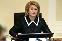 Гумерова: привитые от коронавируса либо не заболевают, либо болеют в лёгкой форме